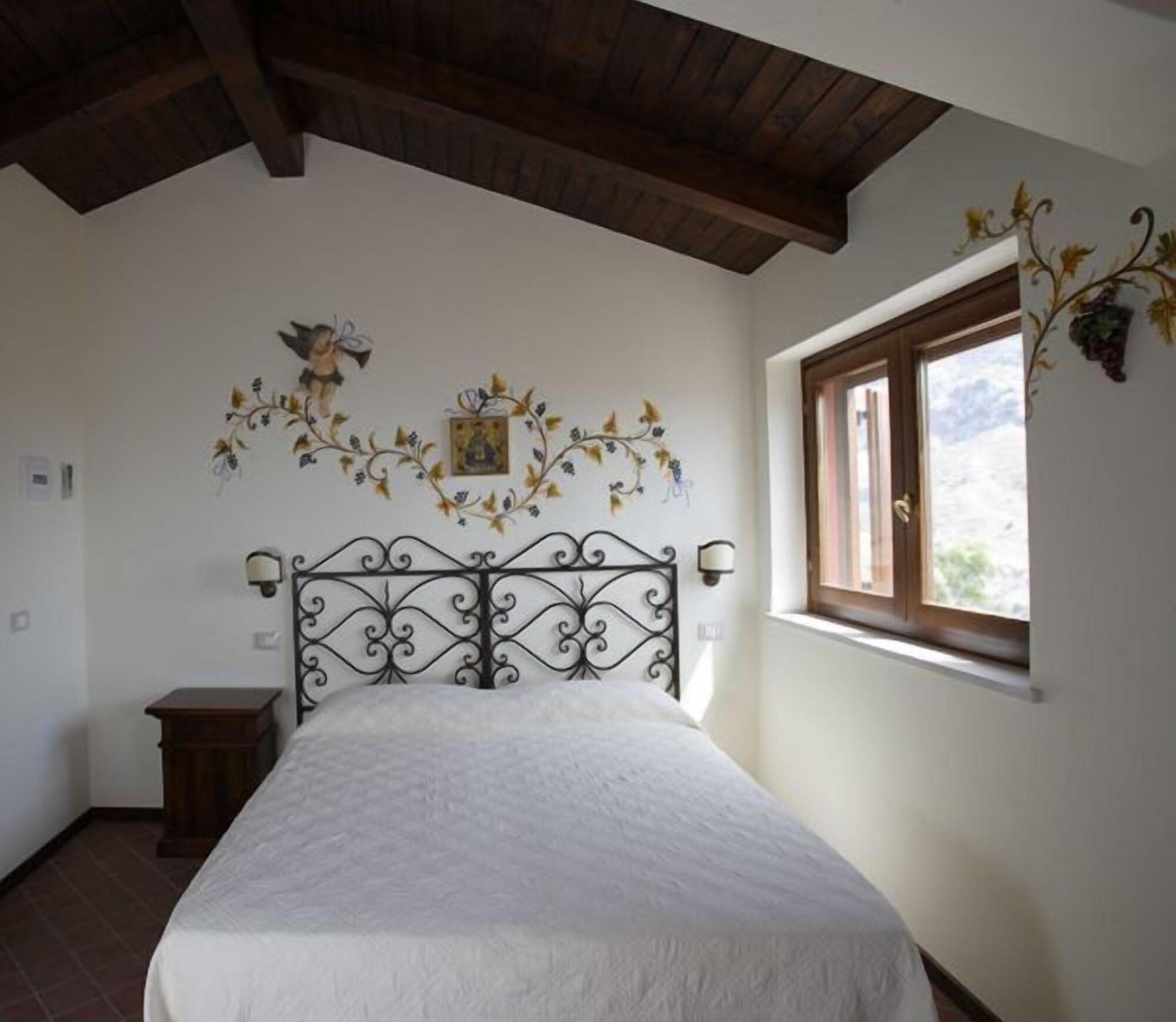 Casale Di Caterina Guest House Таормина Екстериор снимка