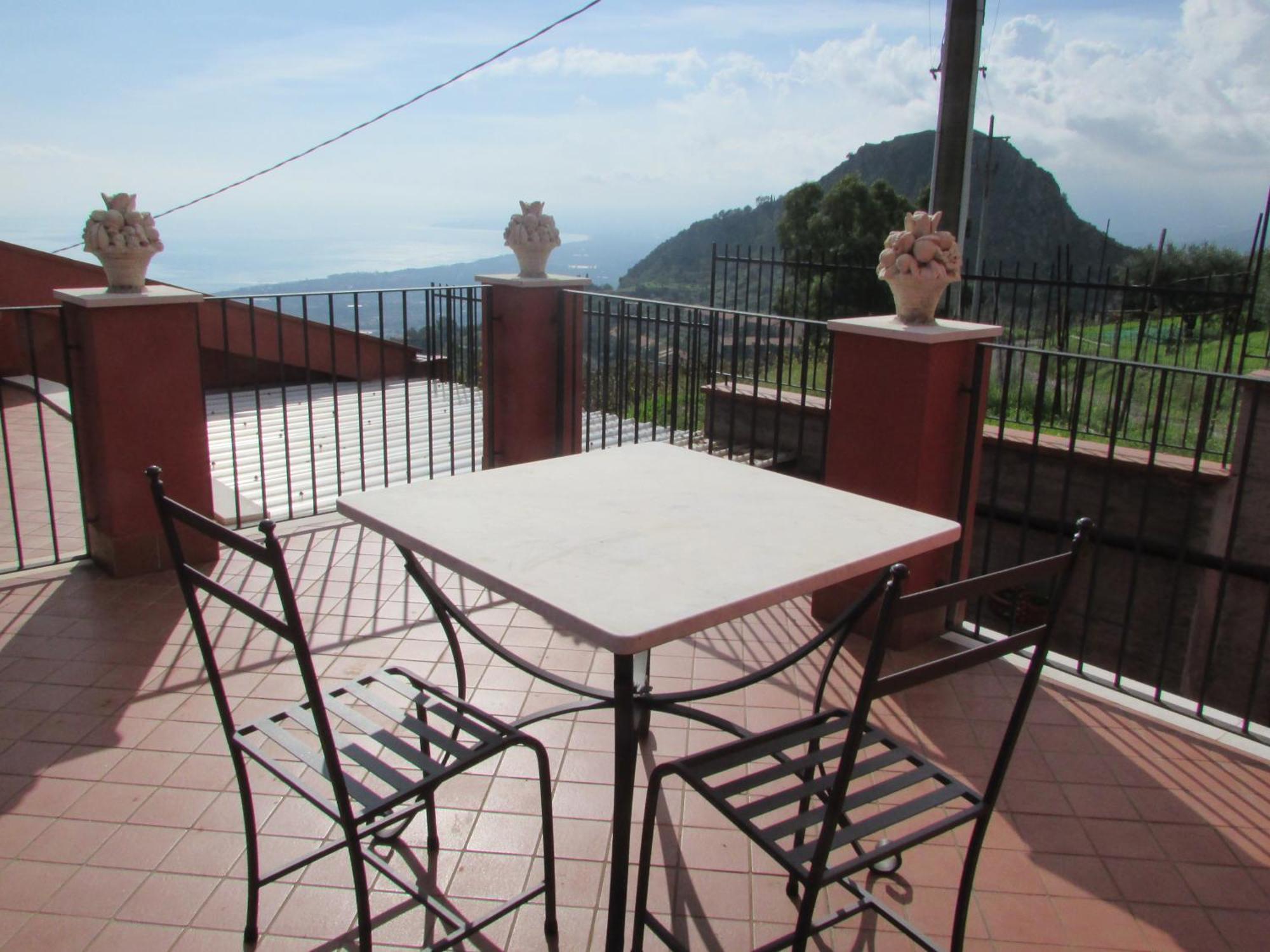 Casale Di Caterina Guest House Таормина Стая снимка