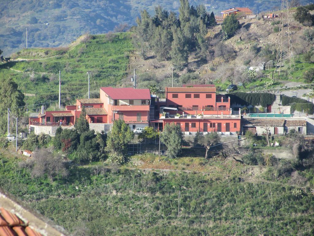 Casale Di Caterina Guest House Таормина Екстериор снимка