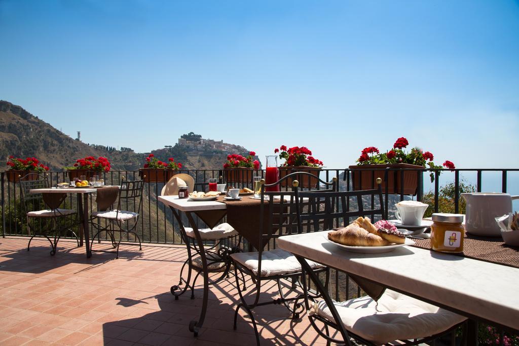 Casale Di Caterina Guest House Таормина Екстериор снимка